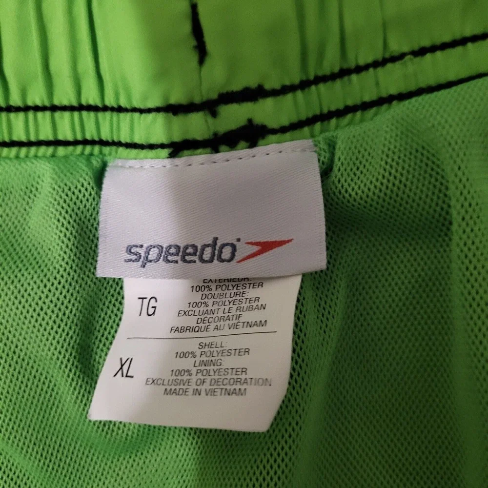 Speedos Men's Swim Trunks,‎ Black / Green Trim Design, Size XL